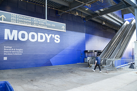 Moodys-3988