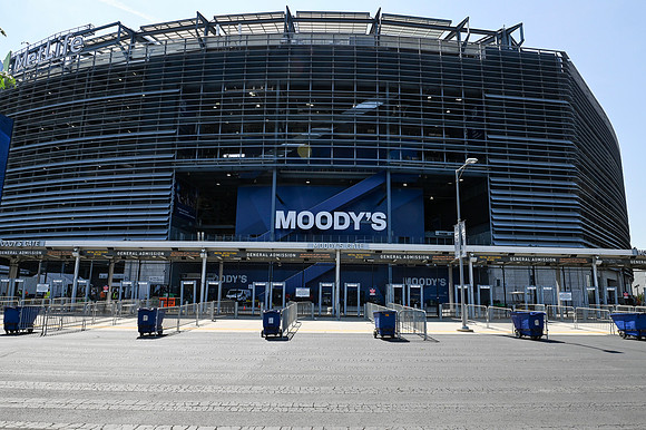 Moodys-9363