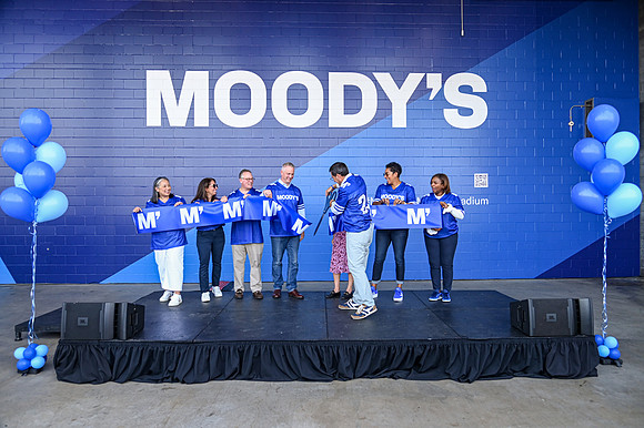 Moodys-3925