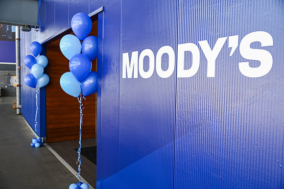 Moodys-3715
