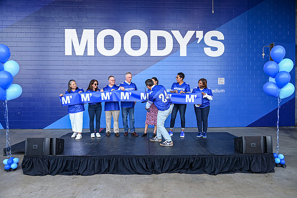 Moodys-3919