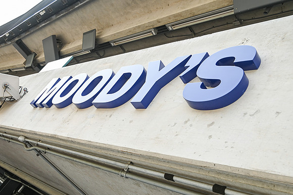 Moodys-4116