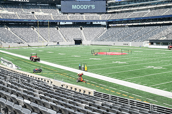 Moodys-4098