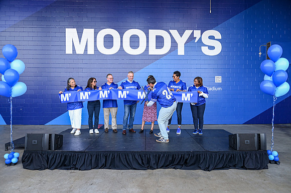 Moodys-3910