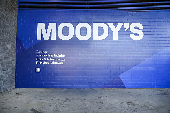 Moodys-3985