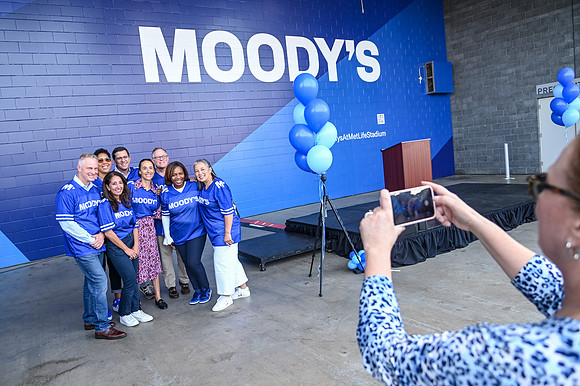 Moodys-3789