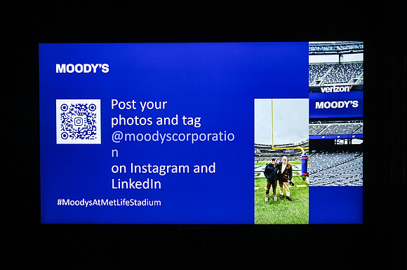 Moodys-4037